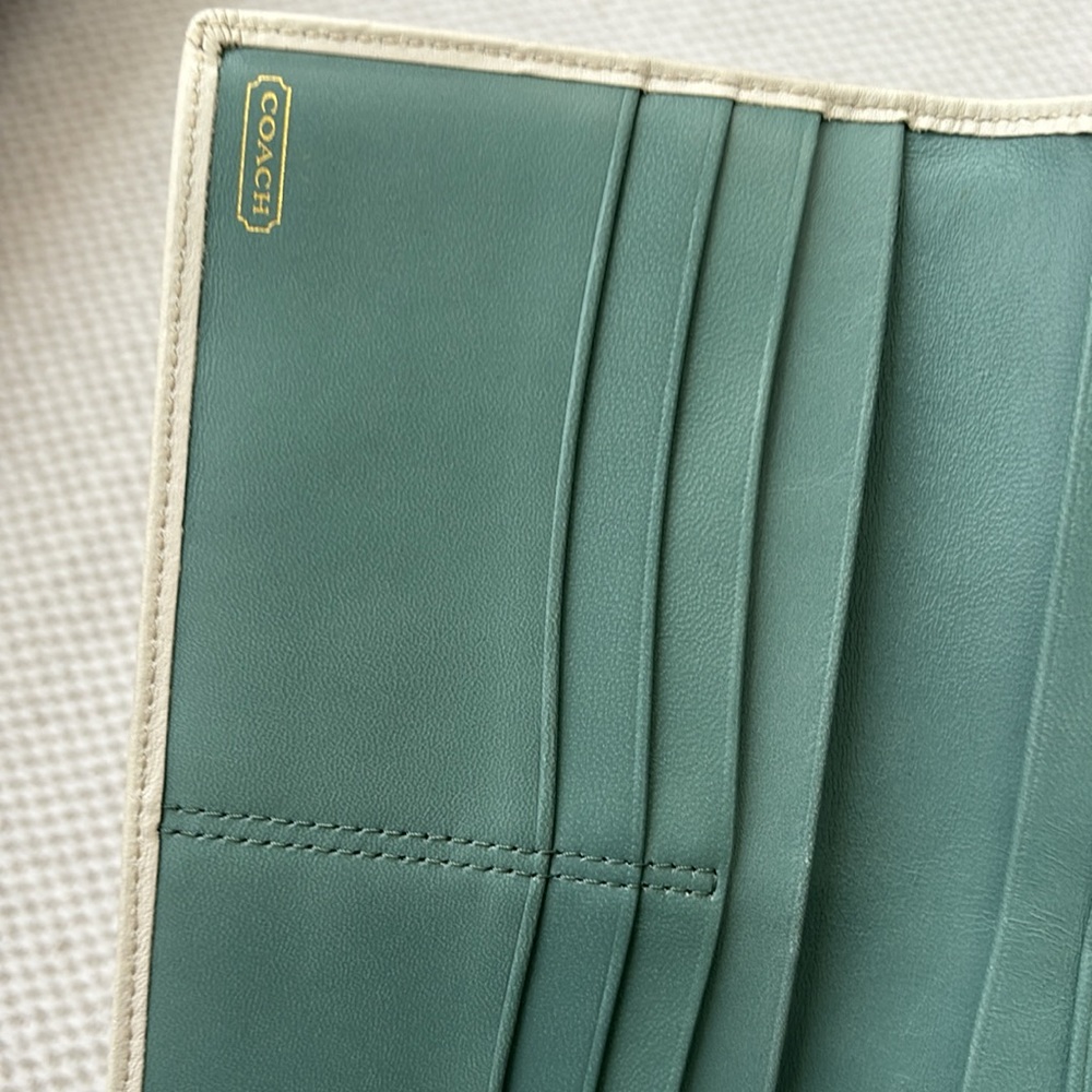 Coach Vintage Monogram brown and white Wallet/Clutch - Picture 5 of 7